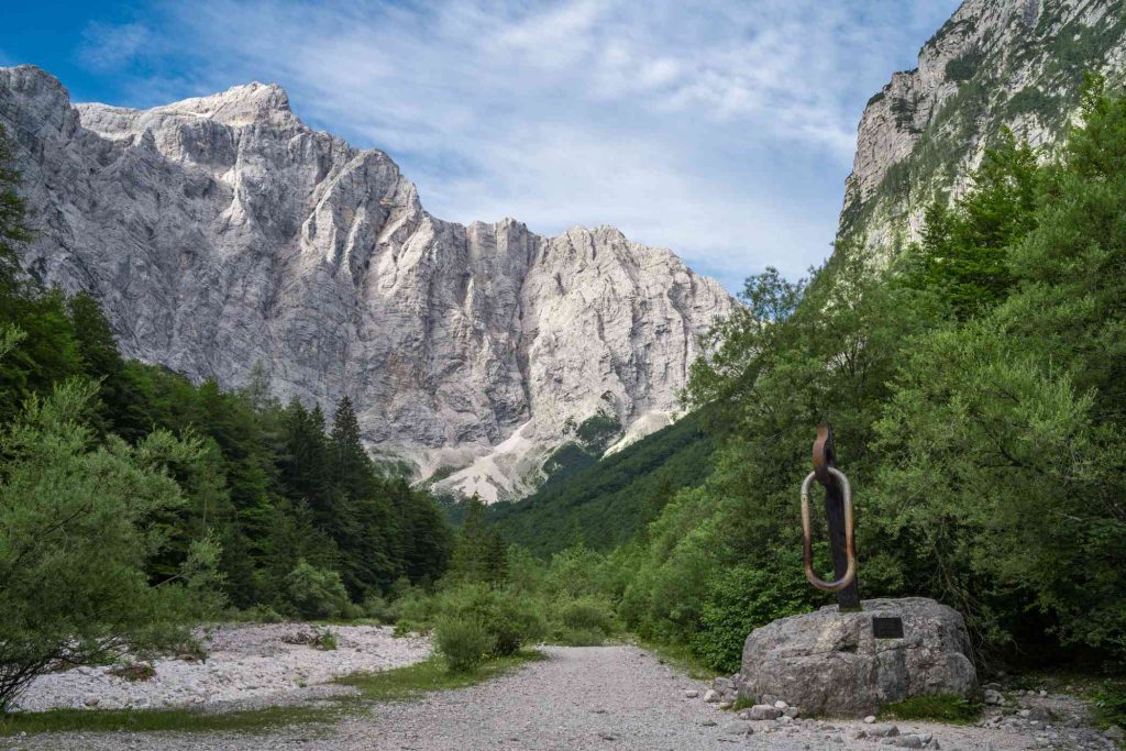 Aljažev Dom 14 Planinsko društvo Dovje - Mojstrana Planinsko društvo Dovje - Mojstrana 11